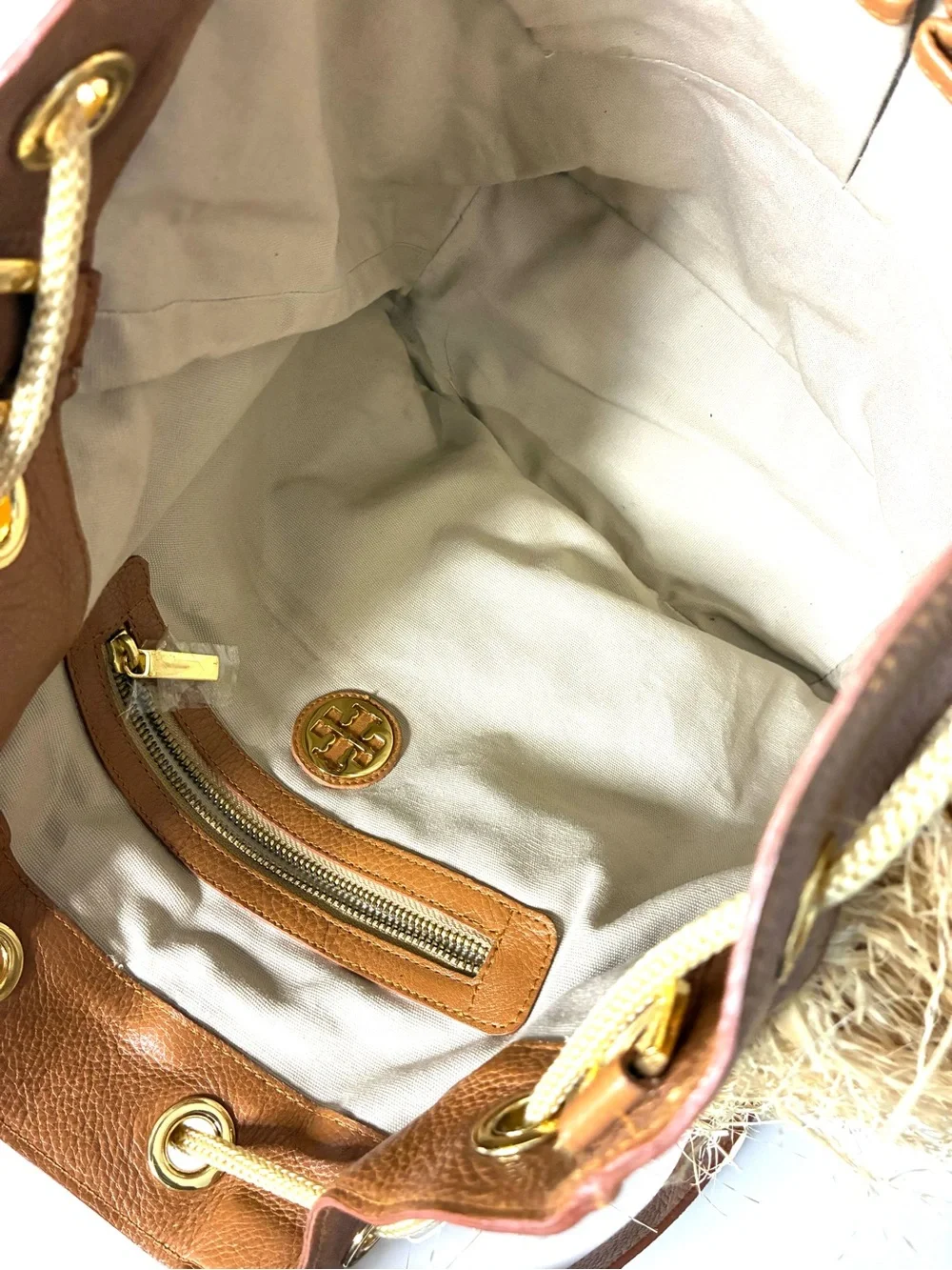 RARE Tory Burch Spring 2012 Runway Fringed Straw Convertible Backpack/Tote - Picture 6 of 10